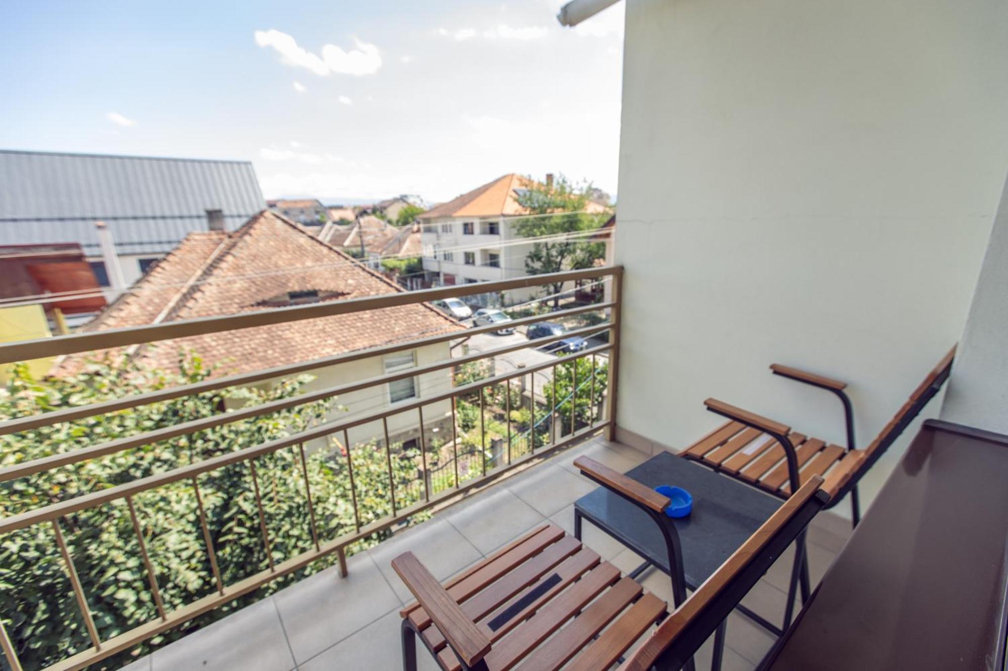 Amber Apartments Сібіу Екстер'єр фото
